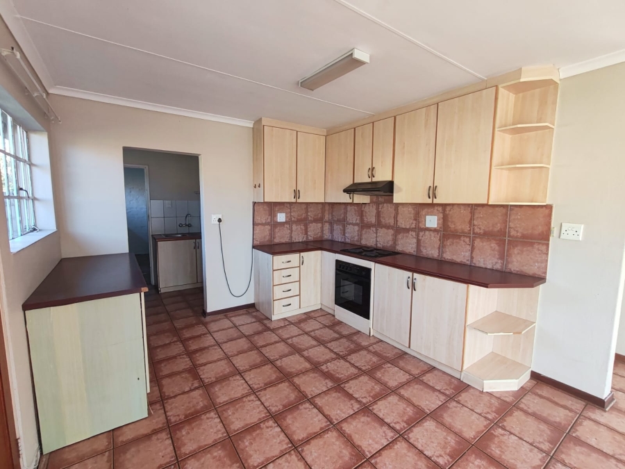 2 Bedroom Property for Sale in Potchefstroom North West